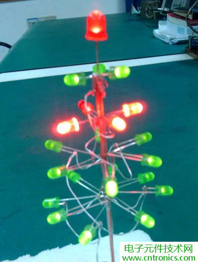 工科男的圣诞礼物：简易LED圣诞树DIY