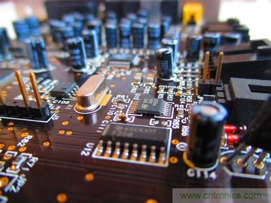PCB·